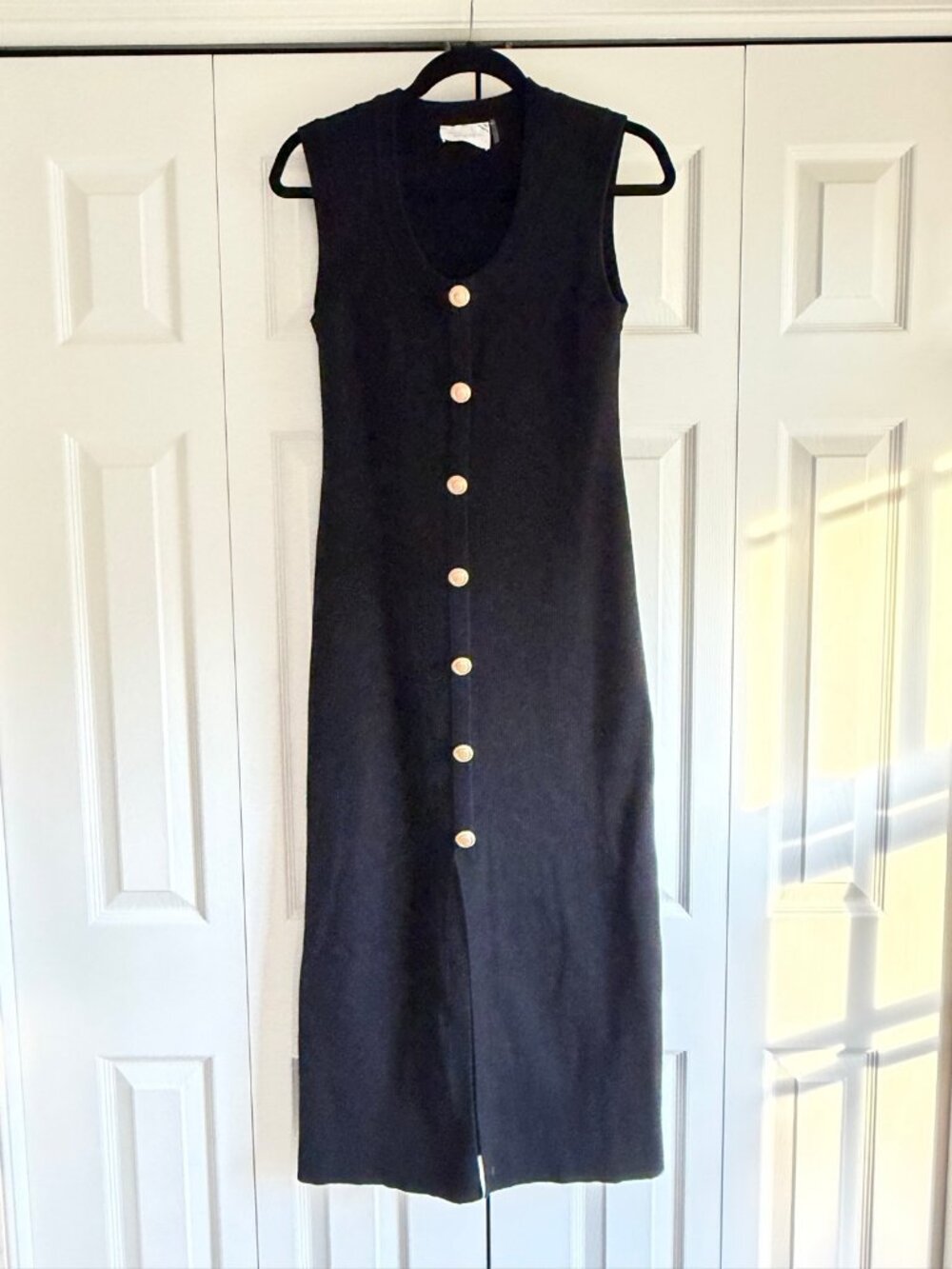 Hyacinth House Richie Knit Midi Dress Black Sleeveless Gold Button Size M